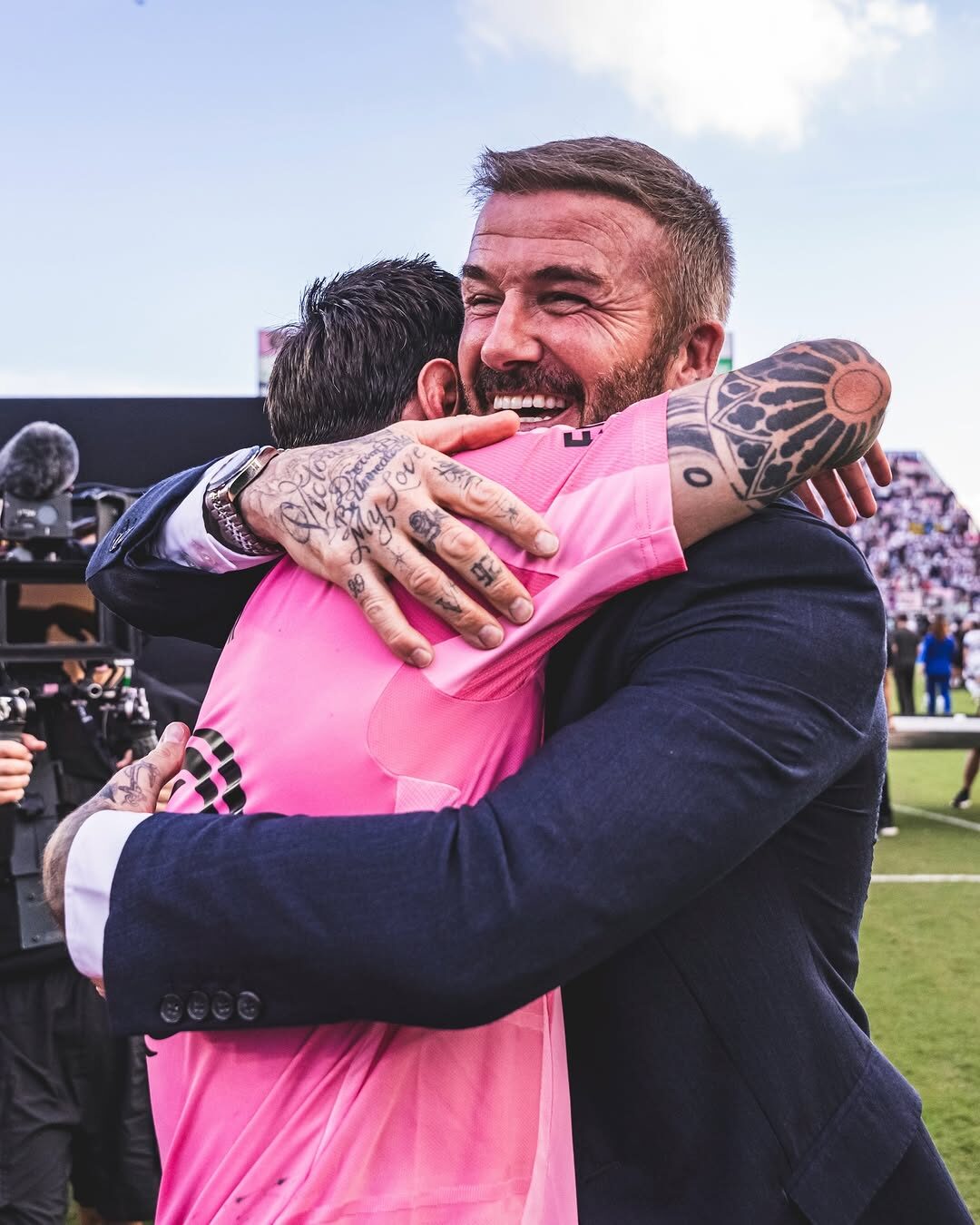 David Beckham & Lionel Messi Berpelukan di Lapangan! Inter Miami Raih MLS Cup Pertama dalam Sejarah