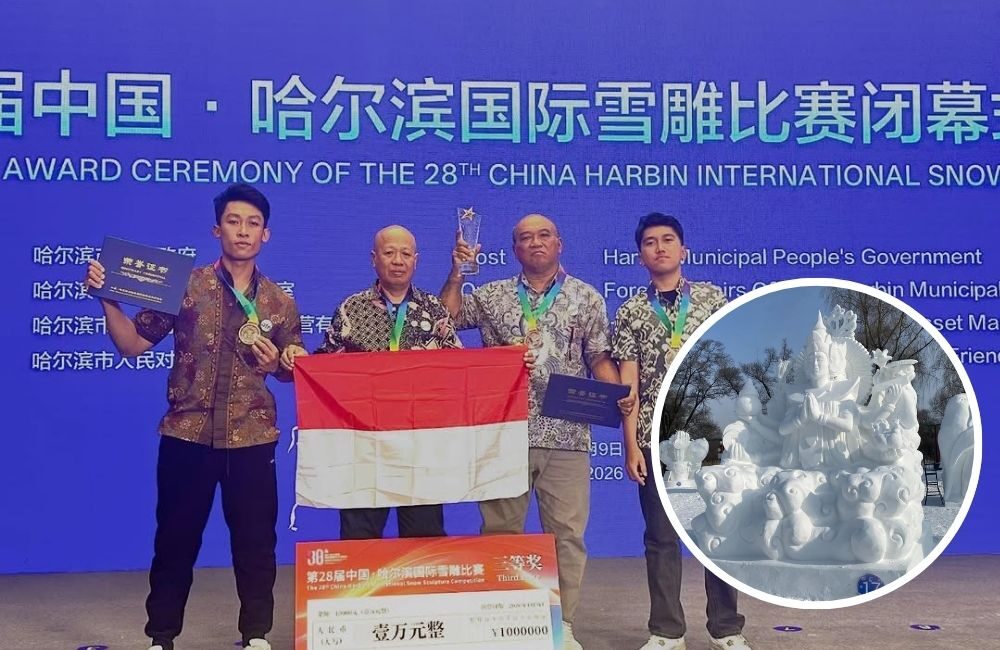 Seniman Bali Raih Juara di Kompetisi Patung Salju Internasional Harbin 2026