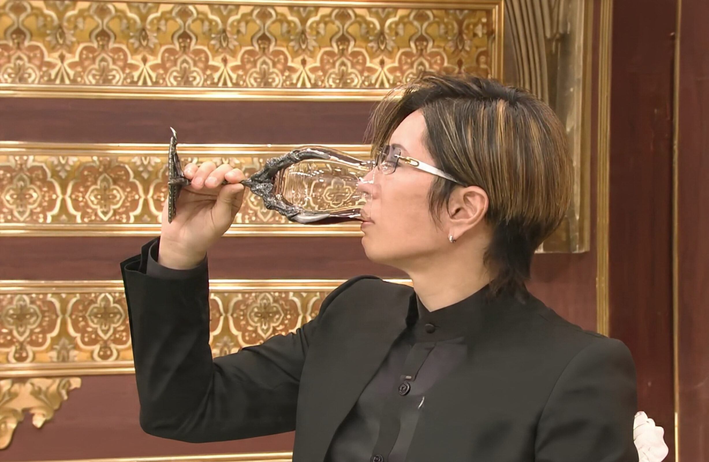 Sempurna! Dari Wine hingga Noh, GACKT Kembali Buktikan Insting Tajamnya di Kakuzuke Check