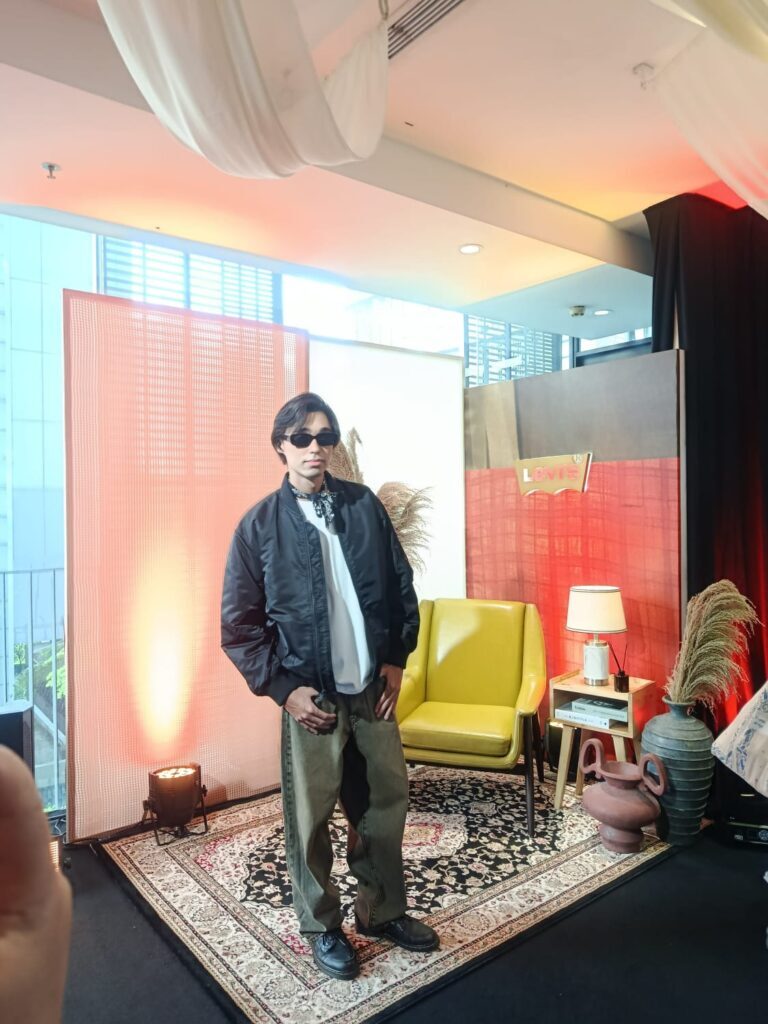 Layer Up Your Raya: Levi’s® Raya Collection Preview and Half 01 202 - sumber foto Adi/urbanvibes