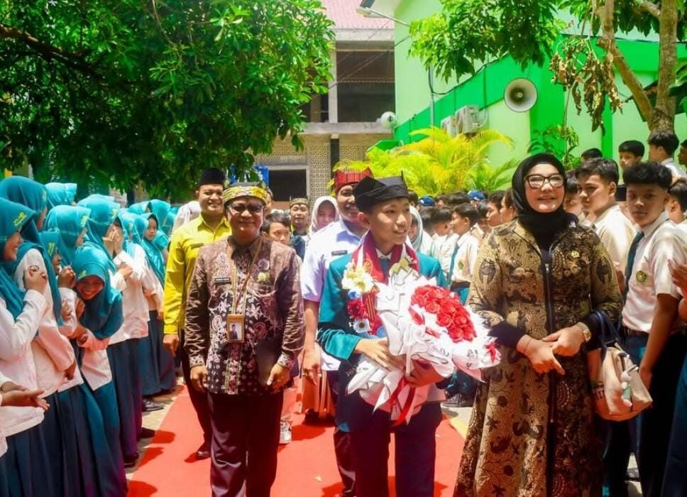 Dari Banyuwangi ke Dunia: Akmal Hakim Raih Medali Emas di Ajang WYSII 2026