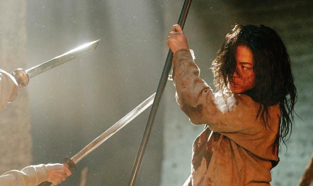 Totalitas Kamenashi Kazuya Tampil Gahar di Drama Sejarah Suikoden, Dari Medan Perang ke Konflik Batin!