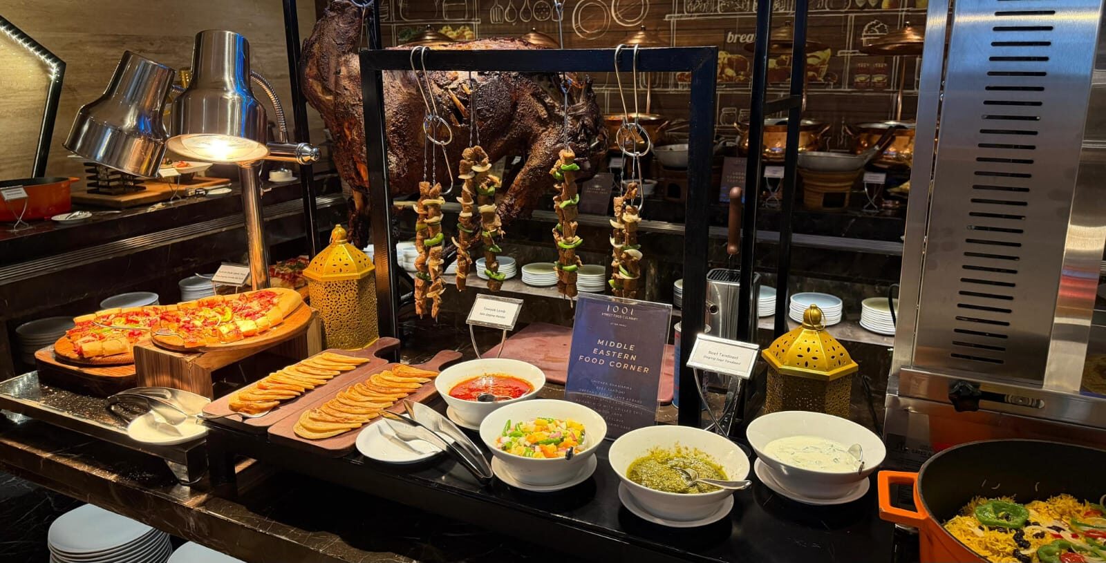 Buka Puasa Anti Biasa, Mercure Jakarta Cikini Suguhkan 1001 Street Food Culinary dengan 100+ Menu