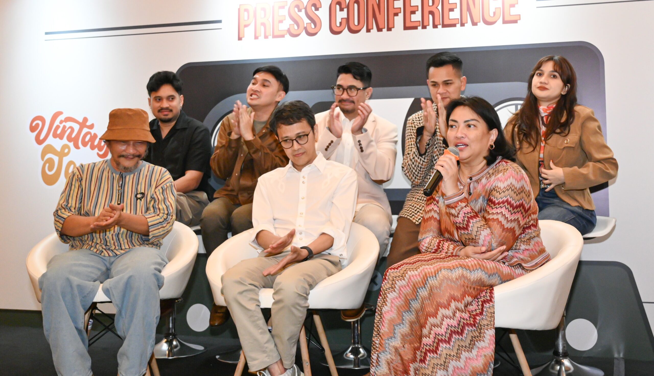 ArtSwara akan menggelar pertunjukan bertajuk "Vintage Sounds" pada 17 Februari 2026 di Ciputra Artprenuer, Jakarta. (Foto: Dok. .ArtSwara & Nick Hano)