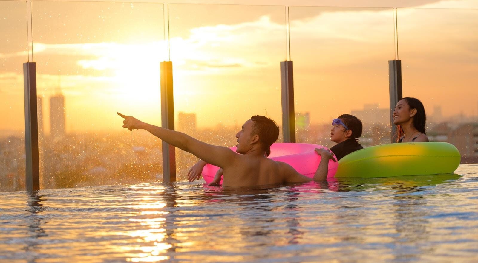 Menginap, Kuliner, hingga Spa Mulai Rp 77 Ribu di Anniversary ke-7 Holiday Inn & Suites Jakarta Gajah Mada