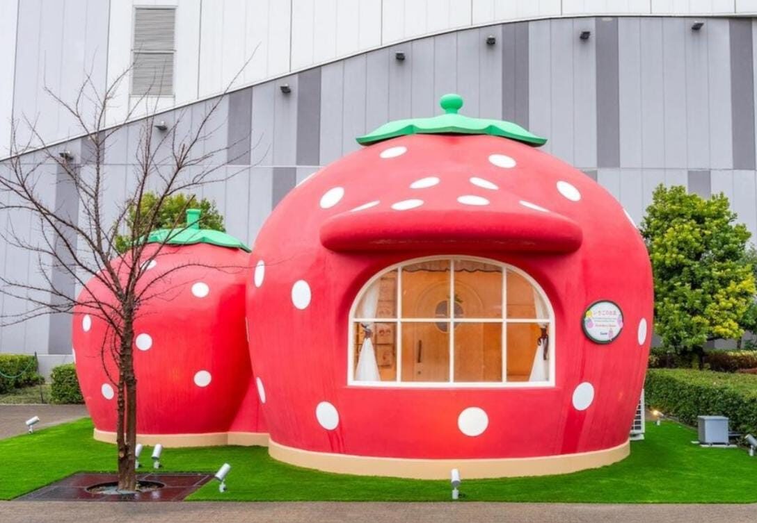 Rayakan 50 Tahun Ichigo Shimbun, Sanrio Buka Strawberry House Ikonik Odaiba