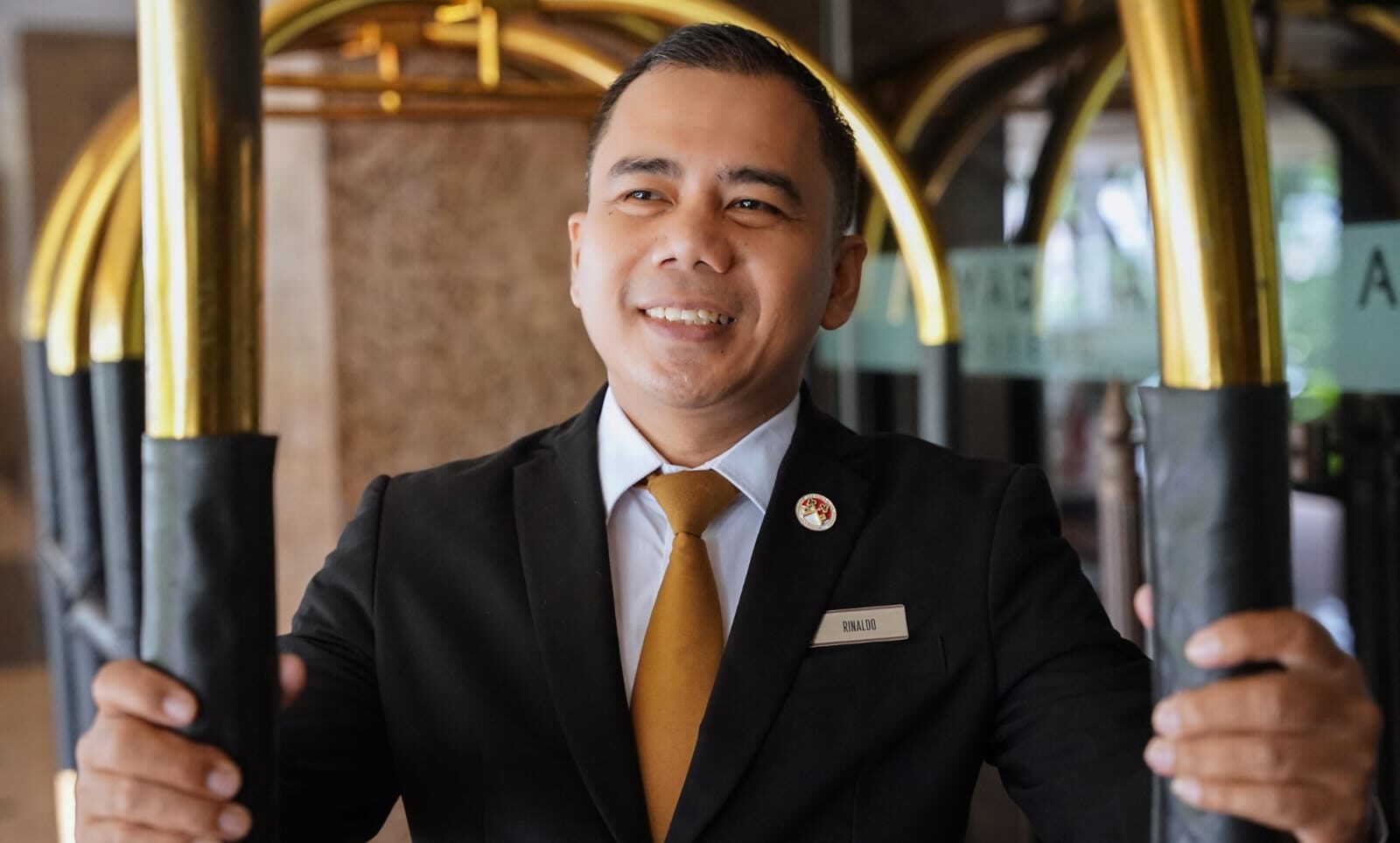 Mengenal Les Clefs d’Or, Simbol Concierge Elite Dunia yang Kini Ada di ARYADUTA Menteng