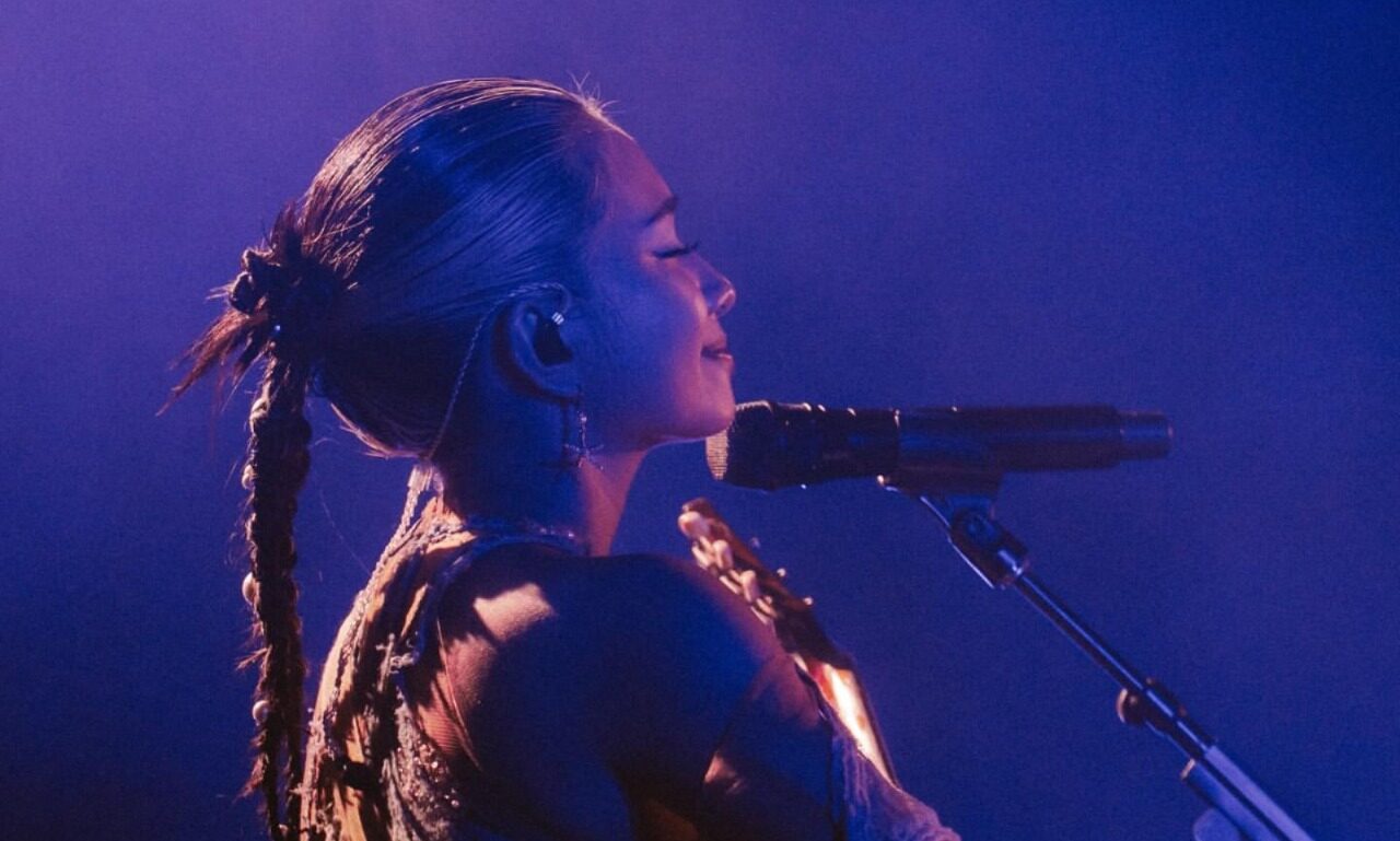 NIKI Catat Sejarah! Jadi Musisi Indonesia Pertama Tembus 6 Miliar Streaming Global