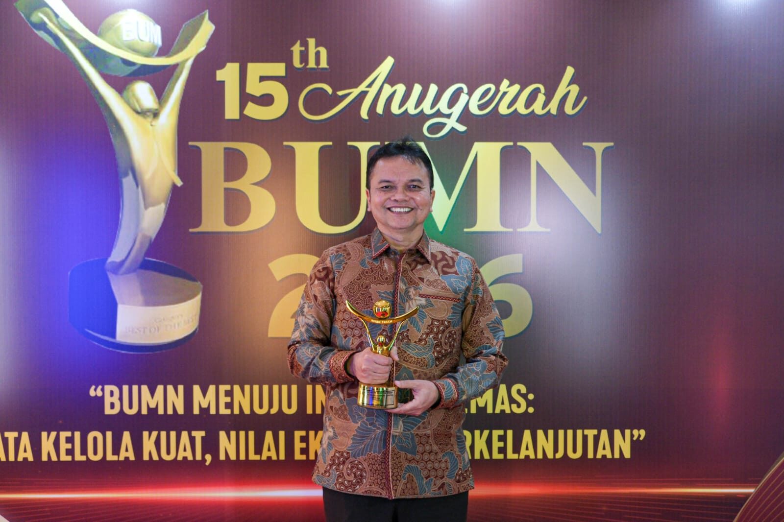 Transformasi Digital Berbuah Pengakuan, PERURI Raih Penghargaan di Anugerah BUMN Award 2026