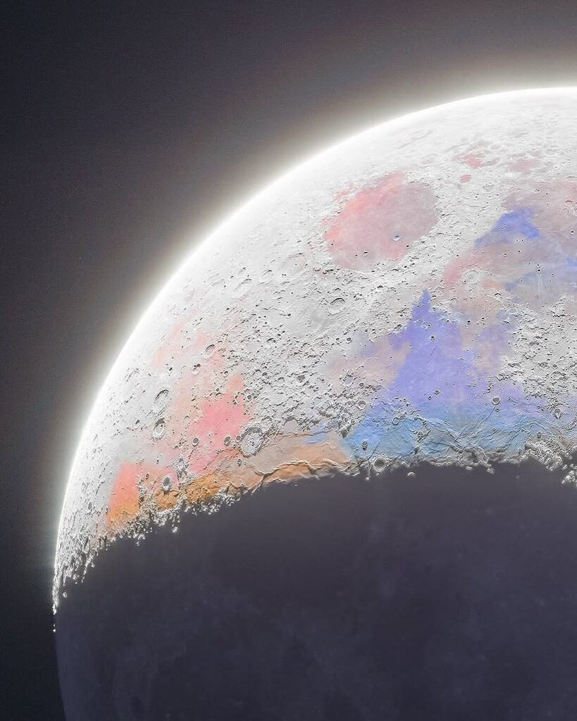 foto bulan berwarna NASA - sumber foto NASA