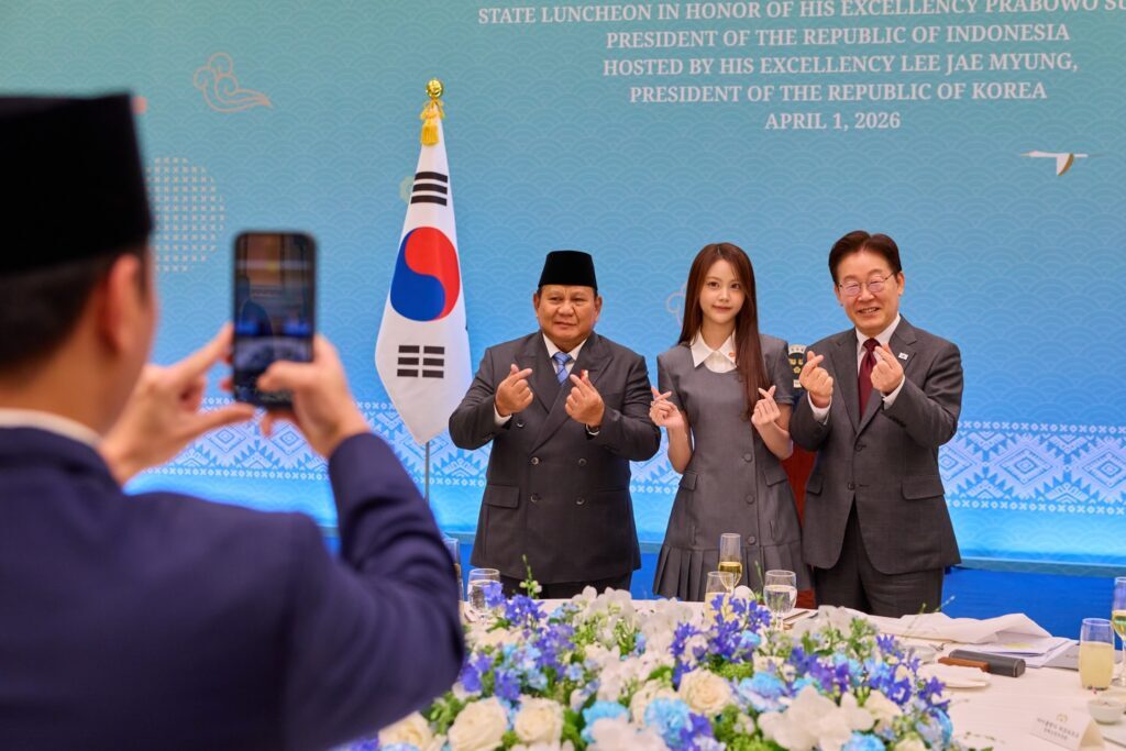 Presiden RI Prabowo, Presiden Korea Selatan Lee Jae Myung dan Carmen - sumber foto Instagram/2_jaemyung