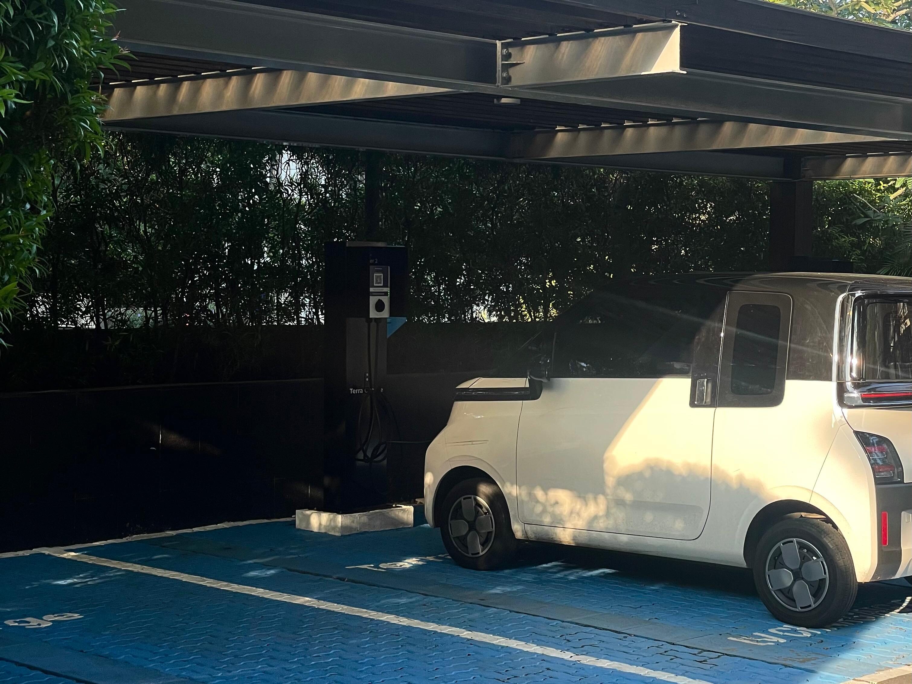 Somerset Berlian Jakarta Hadirkan EV Charging, Staycation Modern yang Ramah Lingkungan di Jakarta Selatan