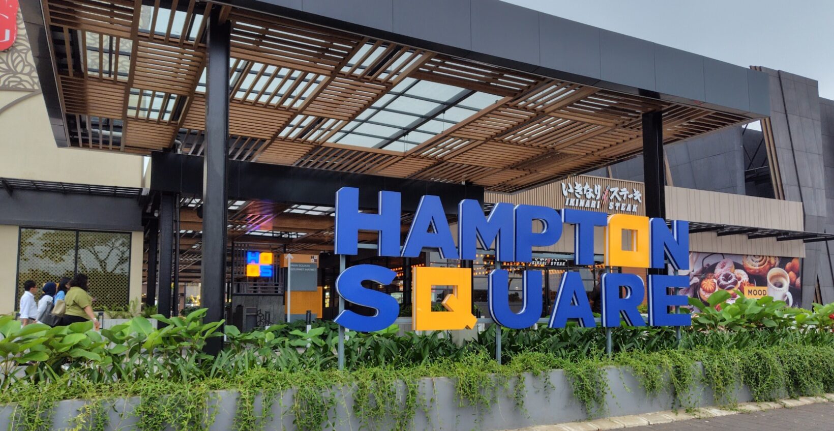 Hampton Square Gading Serpong, Spot Hangout Baru yang Bikin Betah: Kuliner Timur Tengah, Thai Fusion sampai Waffle Crispy Viral