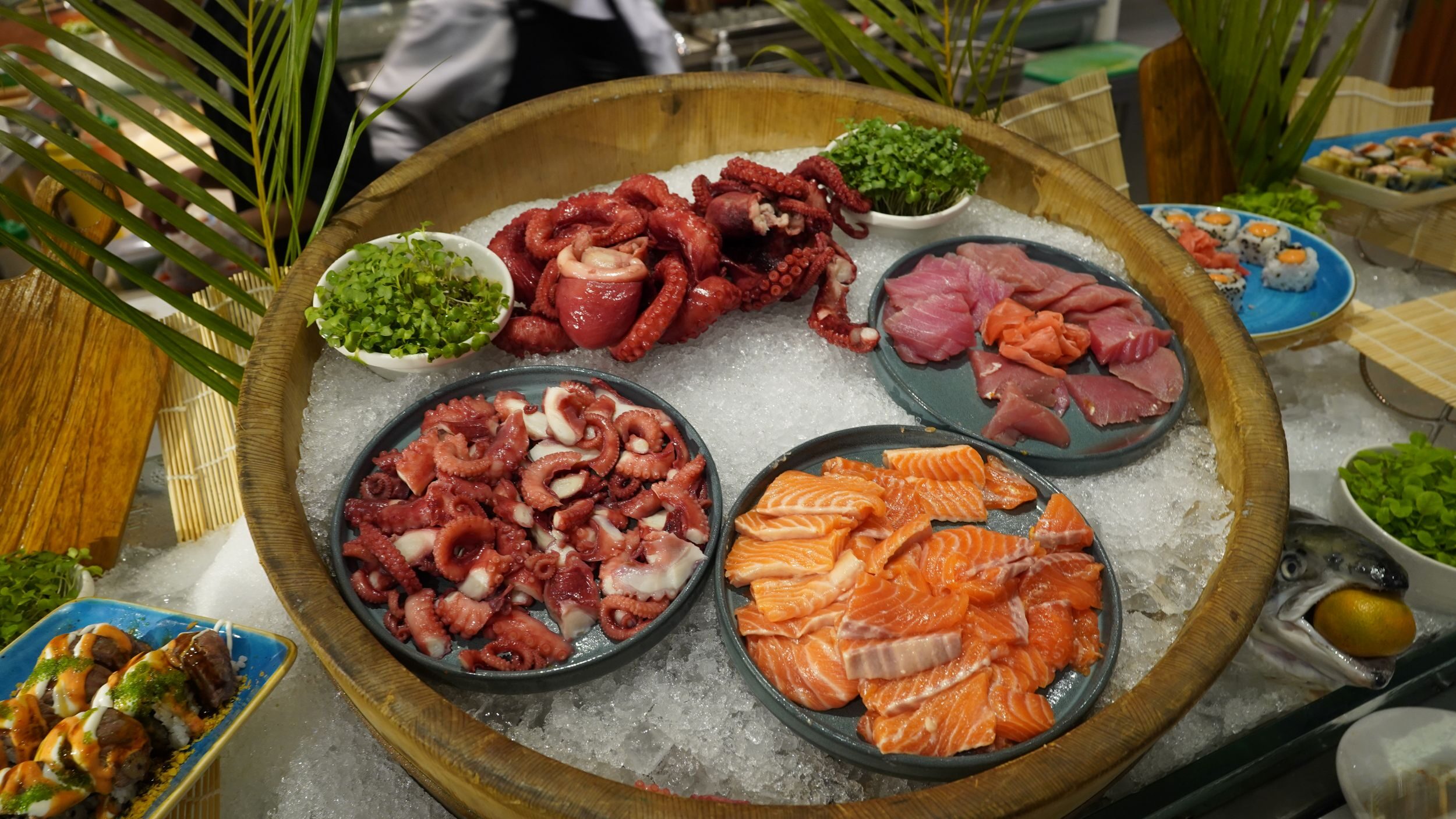Menjelajahi ragam kuliner Mediterania di Pullman Jakarta Central Park. (Foto: Dok. Pullman Jakarta Central Park)