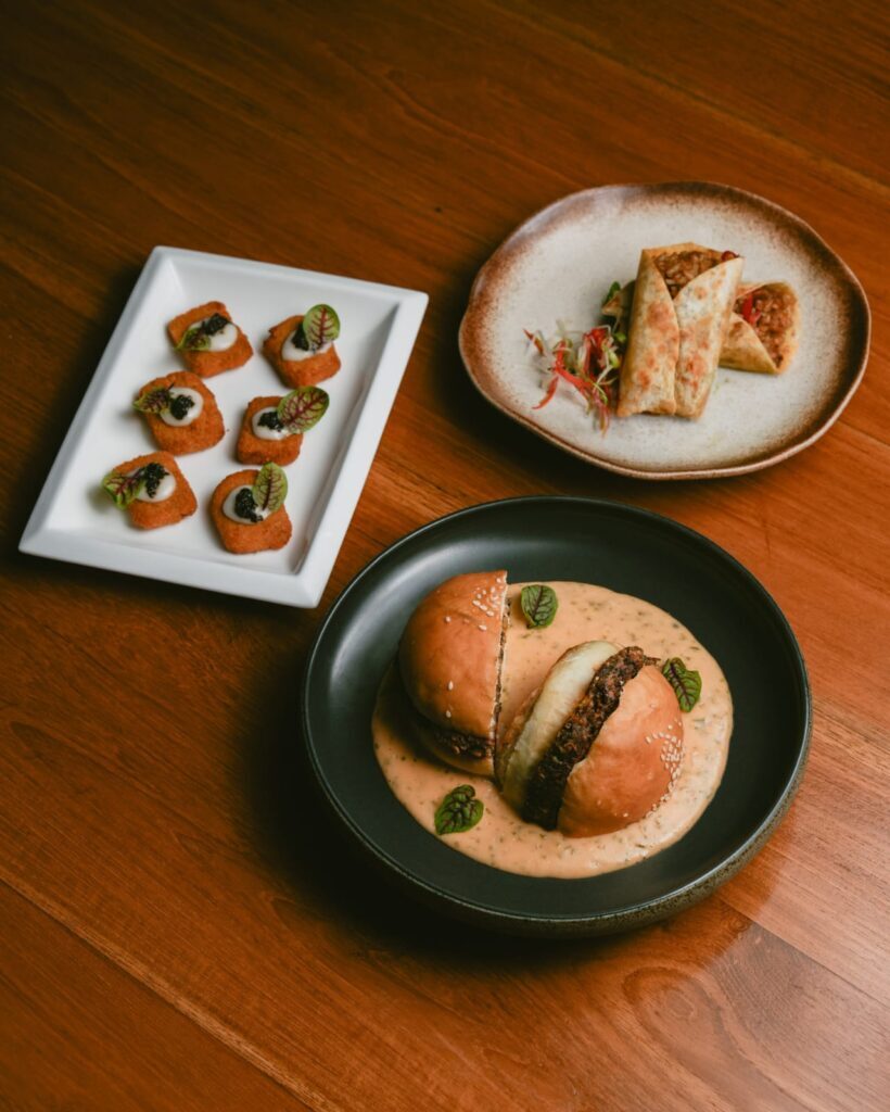 ARTOTEL Sanur Bali Hadirkan May Getaway Mood, Staycation Artsy dengan Menu Vegan Unik di Pulau Dewata - sumber foto Istimewa