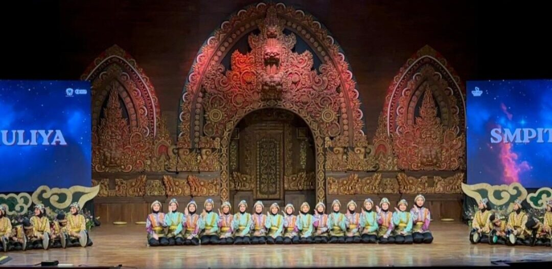Tim Ratoh Jaroe SMP Auliya Bintaro Raih Gold Medal di World Dance Festival 2026