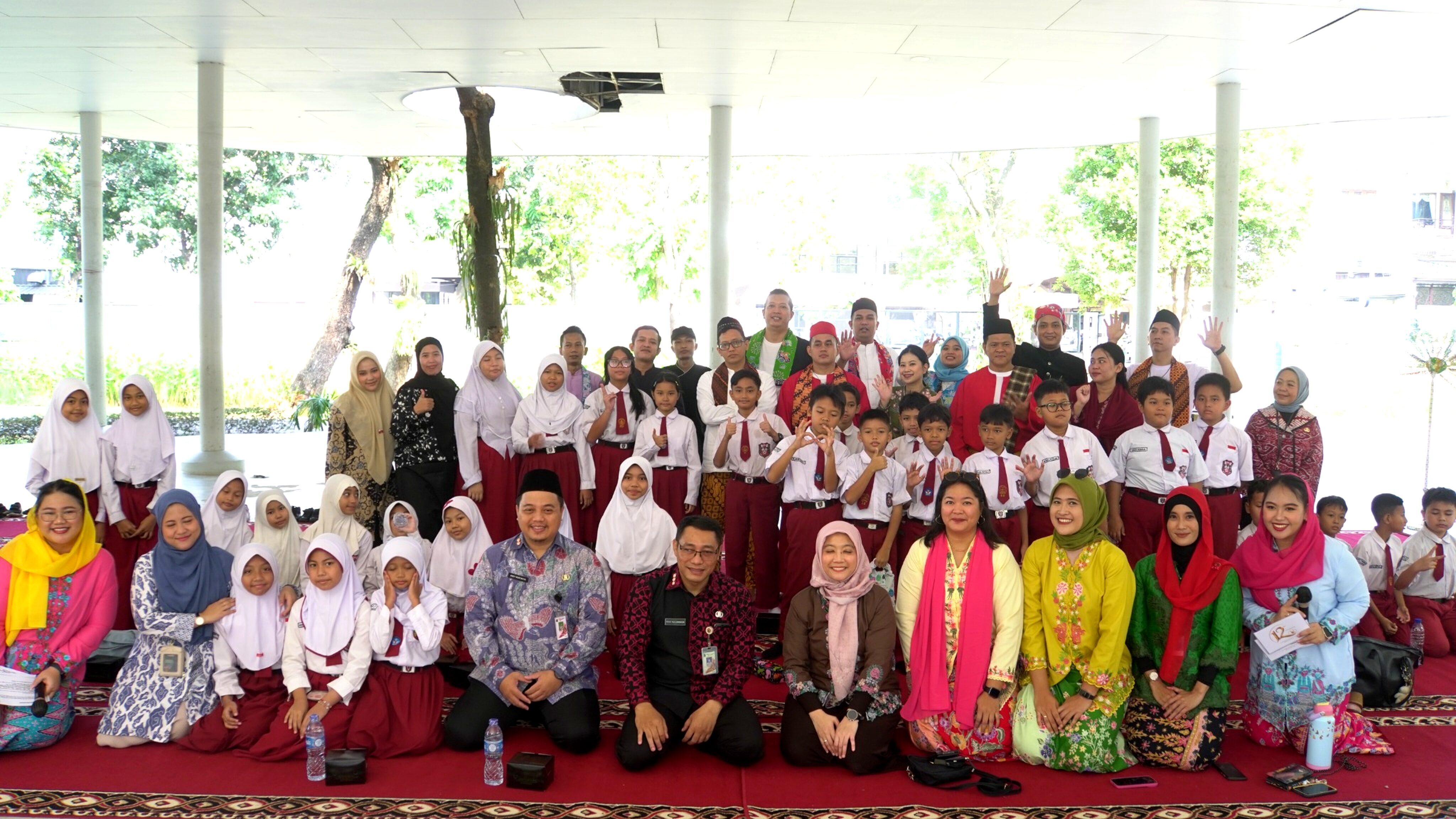 Serunya Rayakan HUT Jakarta ke 499th & Anniversary 12th Hotel Best Western Premier The Hive Bareng Bang BeWe Mengajar