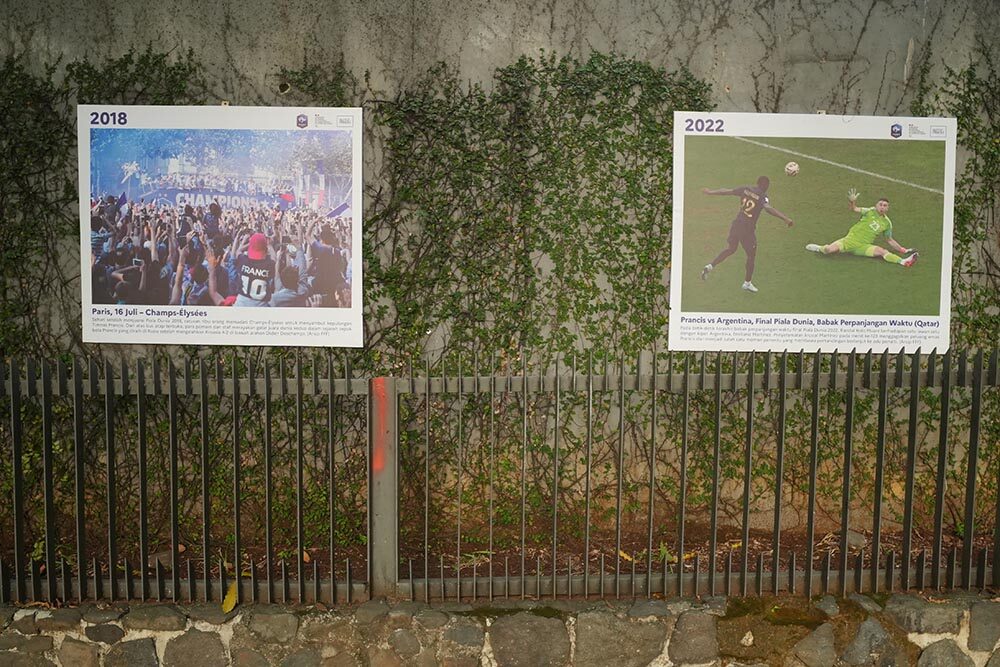 Kedutaan Besar Prancis Pameran Sepak Bola Prancis Jakarta, Jalan MH Thamrin Jakarta - sumber foto urbanvibes/adi