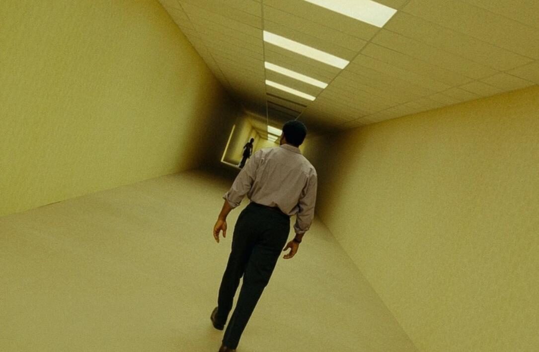 Backrooms Raih Peringkat Pertama Dunia, Horor Liminal Space yang Bikin Merinding