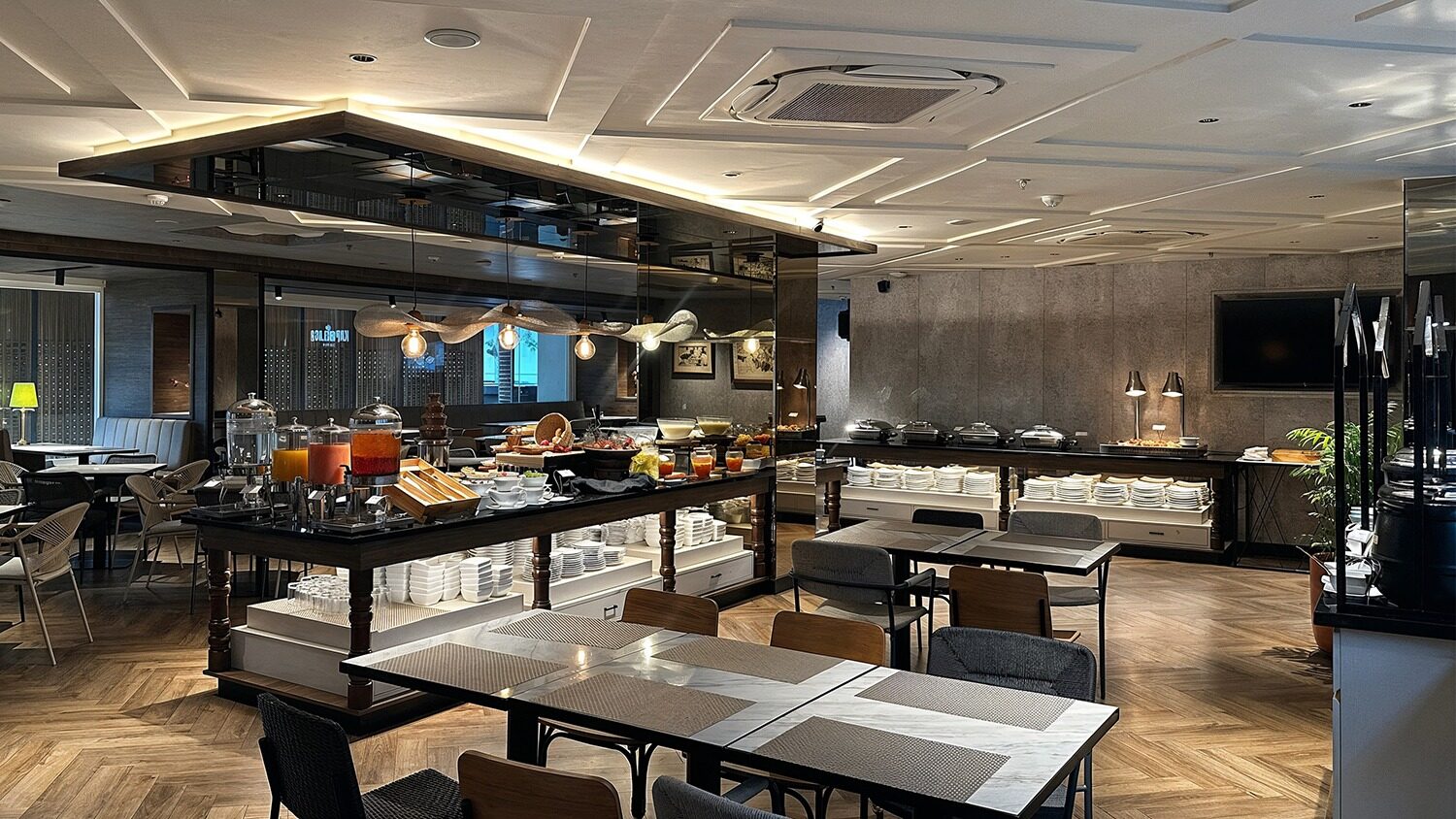 Rayakan HUT Jakarta ke-499, BW Express Jakarta Hadirkan All You Can Eat Batavia Heritage Feast Mulai Rp149 Ribuan