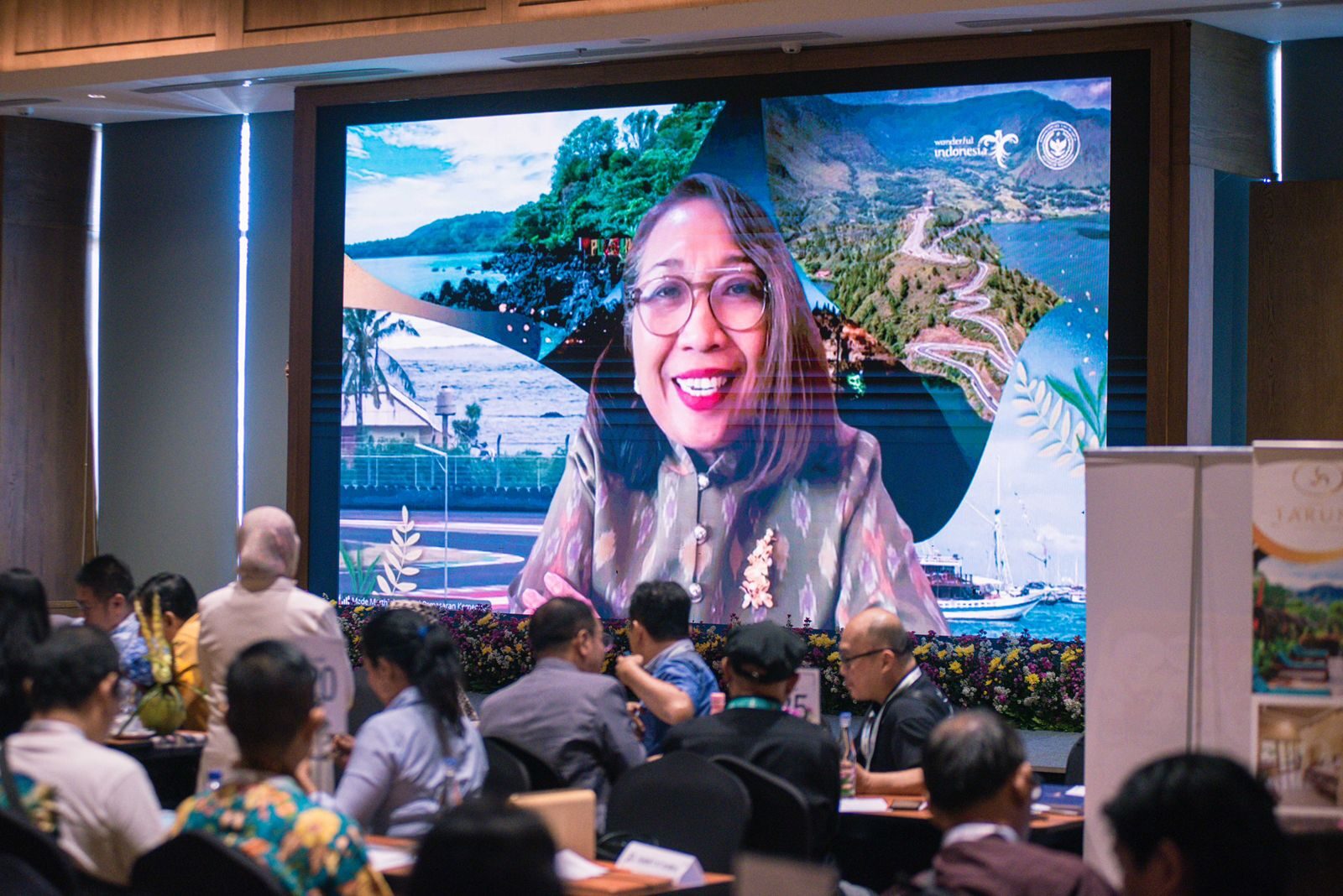 Kemenpar Perkuat Kampanye #DiIndonesiaAja melalui Forum BBWI 3B