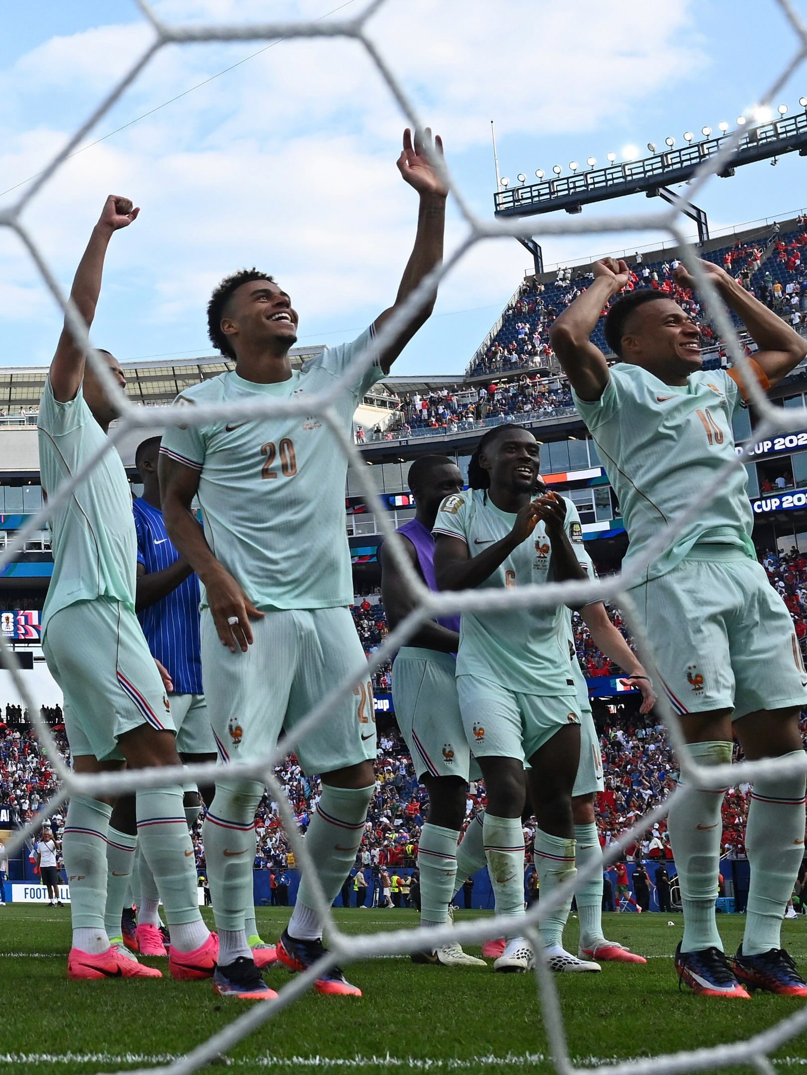 Prancis Melaju ke Semifinal Piala Dunia 2026! Mana Urbie's Pendukung Les Bleus!