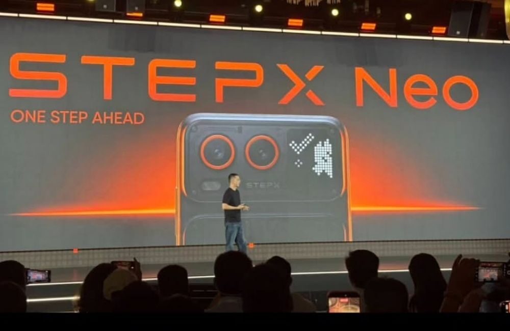 StepX Neo Resmi Meluncur! Diklaim Jadi Ponsel AI Berbasis Agen Pertama di Dunia, Era Aplikasi Mulai Berakhir?