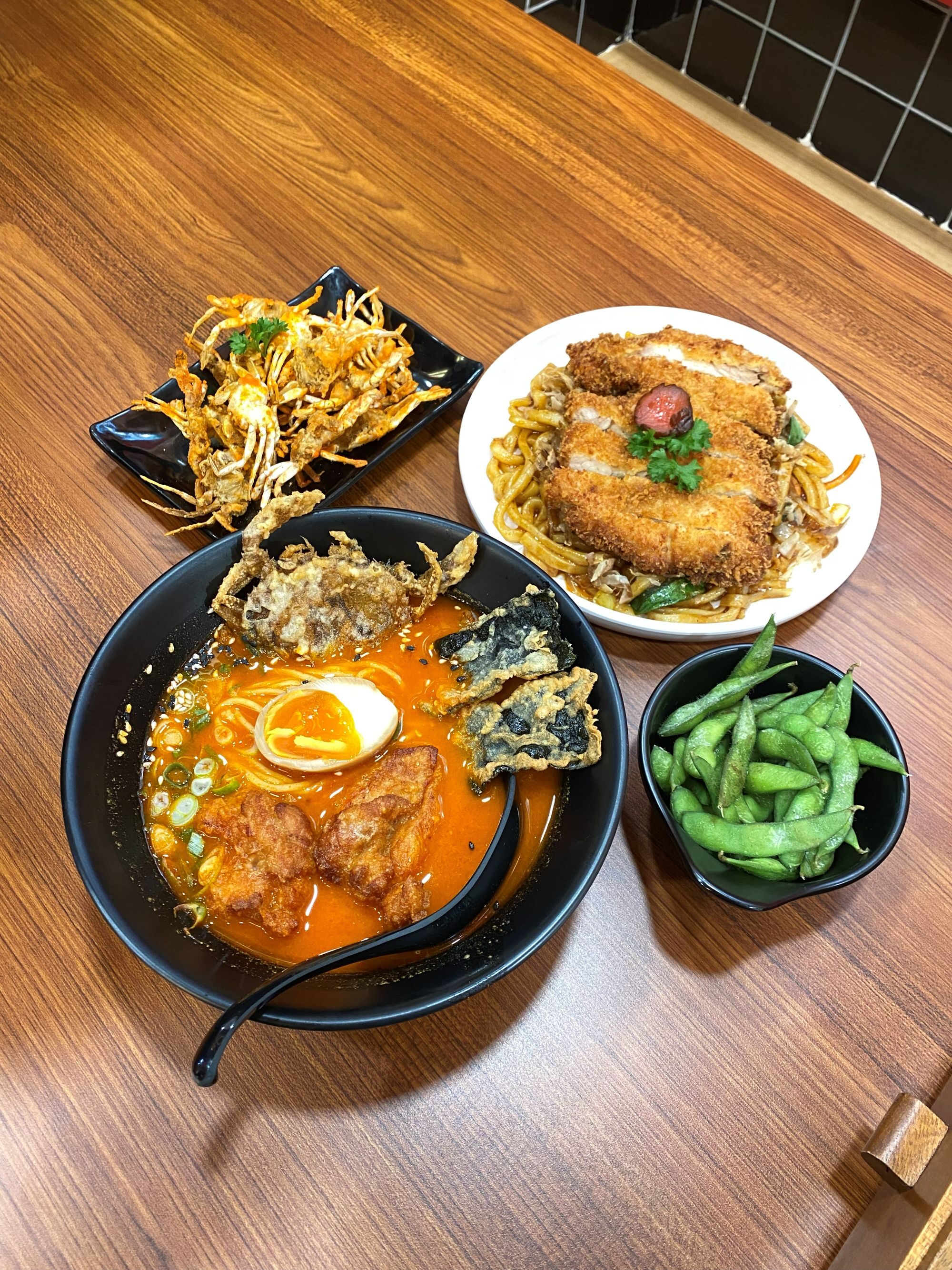 3 Spot Kuliner Baru di iLLago Grande Gading Serpong yang Wajib Dicoba, Ada Sushi Mulai Rp5.000 hingga Cafe Work From Cafe