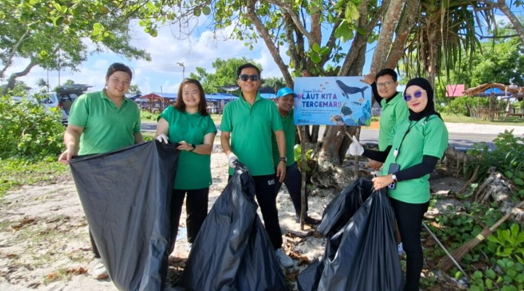 BW Suite Belitung Ajak Jaga Surga Tanjung Tinggi Lewat Aksi Bersih Pantai, Bukti Pariwisata Berkelanjutan Dimulai dari Hal Sederhana