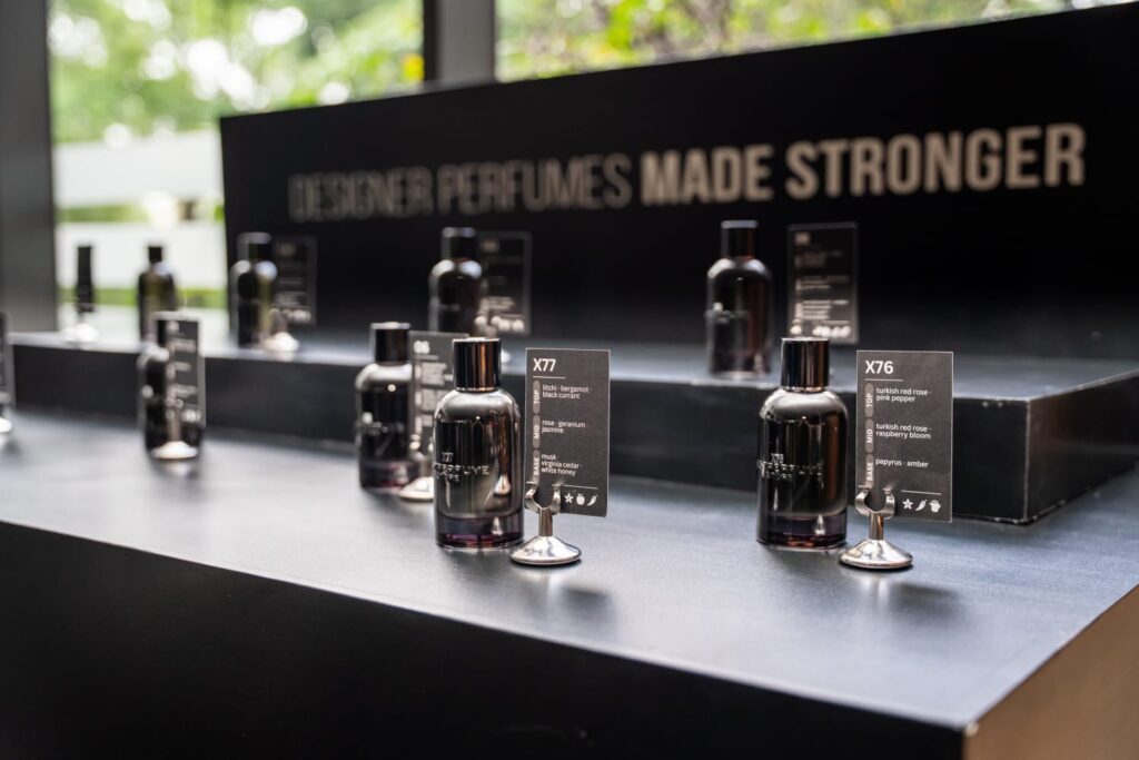 Bukan Lagi Semprotan Pertama: Konsumen Indonesia Kini Mulai Menilai Performa Parfum Setelah 8–10 Jam Pemakaian. Foto: BestPerfume