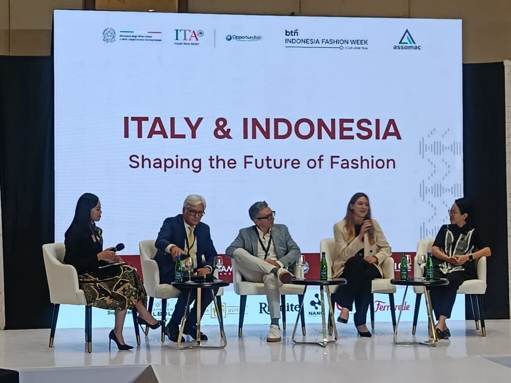 Indonesia Forum: Sharing the Future of Fashion di Indonesia Fashion Week 2026 - sumber foto Urbanvibes/Adi
