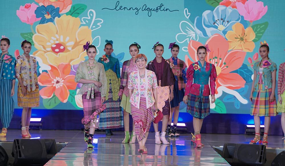 Lenny Agustin - sumber foto istimewa