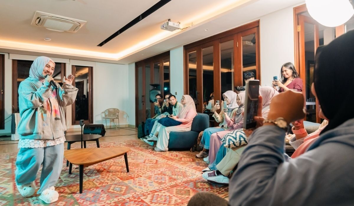 Intimate Banget! Cuma Undang 15 Fans, Fatin Shidqia Rilis Single Tidur Siang