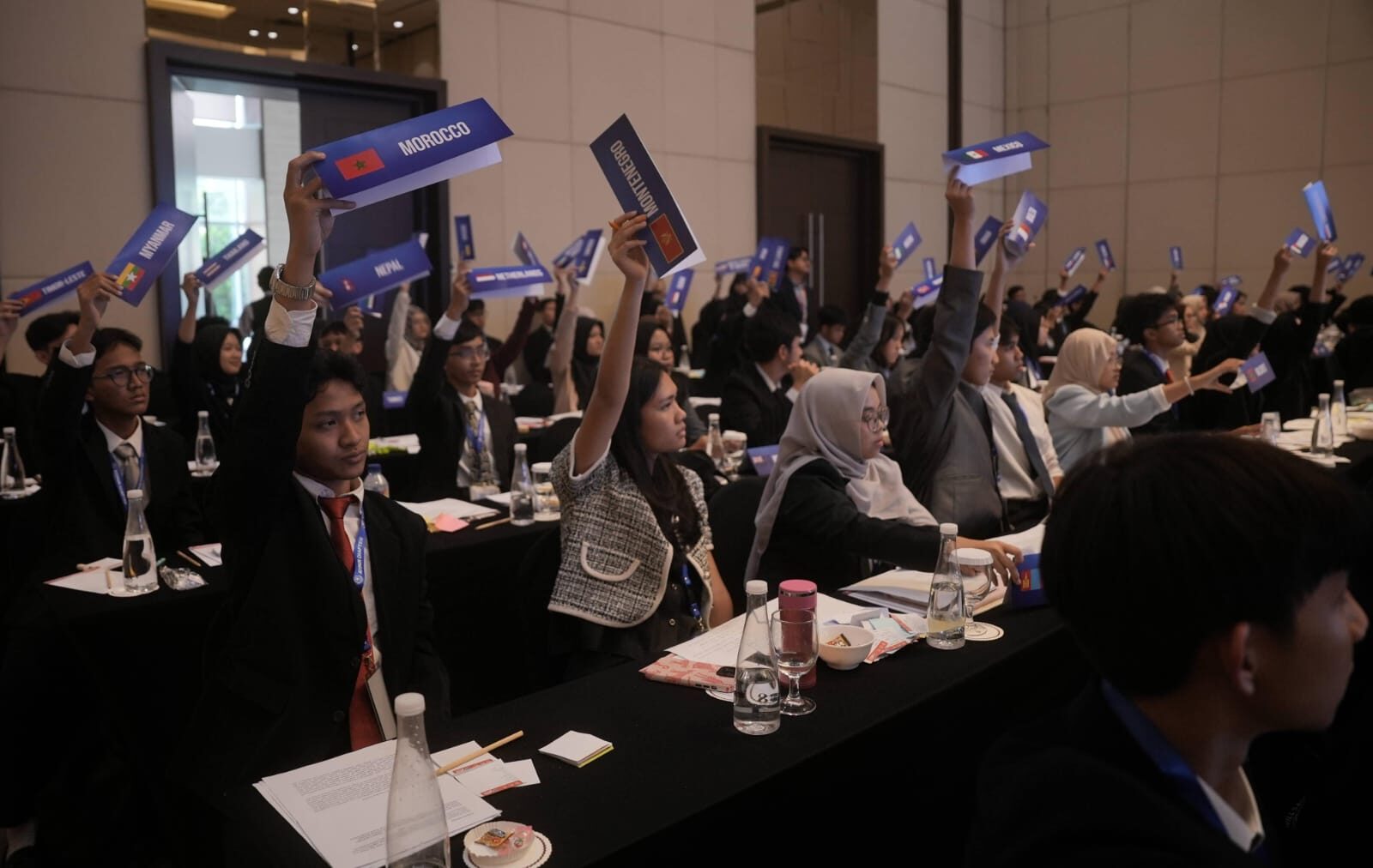 Ratusan Pelajar Ikuti AYIMUN Depok Chapter, Belajar Diplomasi dan Isu Global