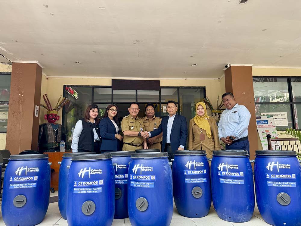 Bukan Sekadar CSR, 10 Drum Biopori Ini Punya Misi Penting untuk Warga Matraman