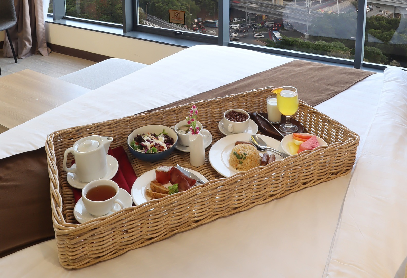 Nikmati Pagi Lebih Santai di Vasaka Hotel Jakarta Lewat “Lazy Morning, Perfect Breakfast”, Sarapan Nyaman dari Kamar