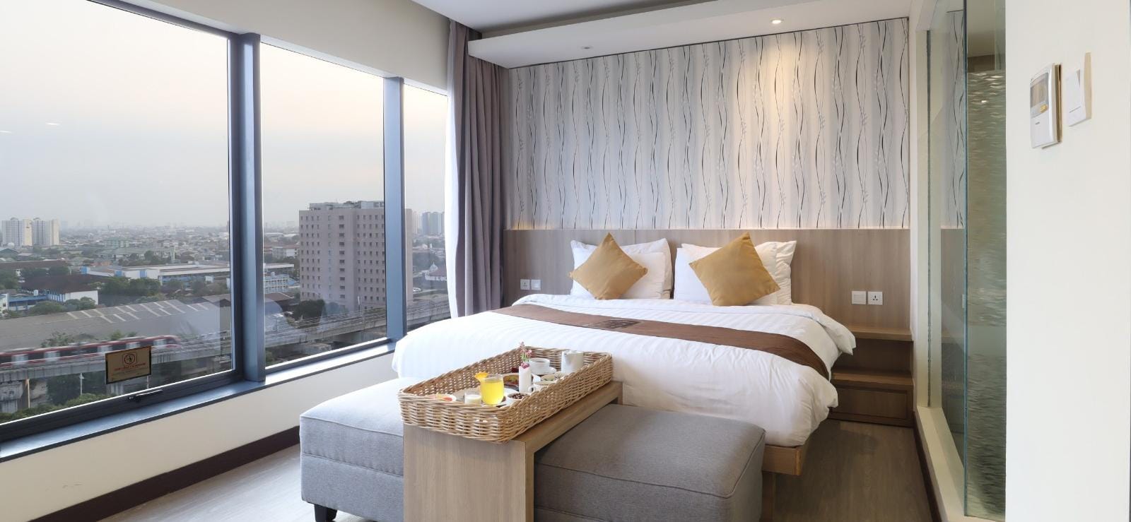 Sarapan Nyaman di Kamar Vasaka Hotel. Foto: istimewa
