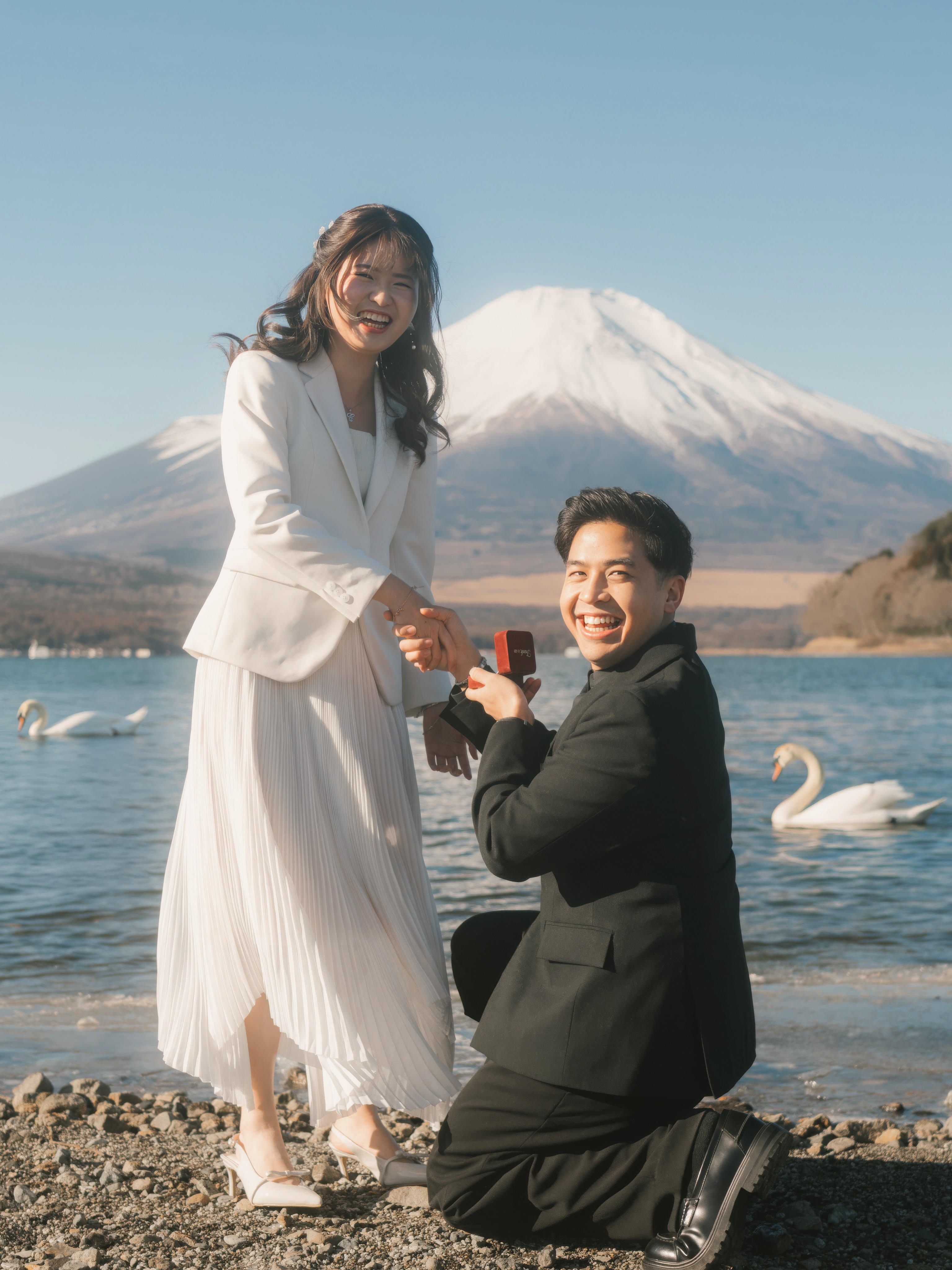 Jerome Polin Lamar Gracia Caroline di Depan Gunung Fuji - sumber foto Instagram/jeromepolin