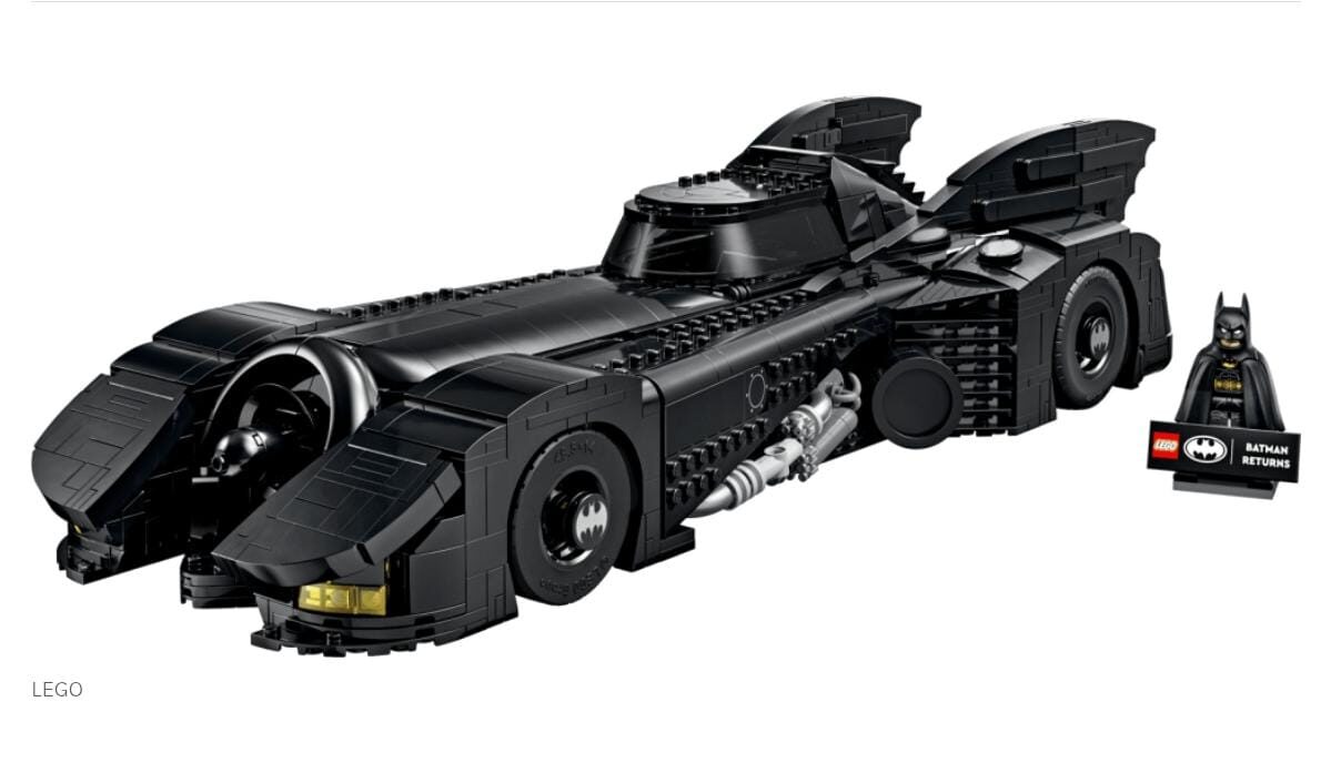 Rayakan 20 Tahun Batman, Lego Rilis  Batmobile Batman Returns Seharga Rp4 Jutaan dengan Fitur Batmissil