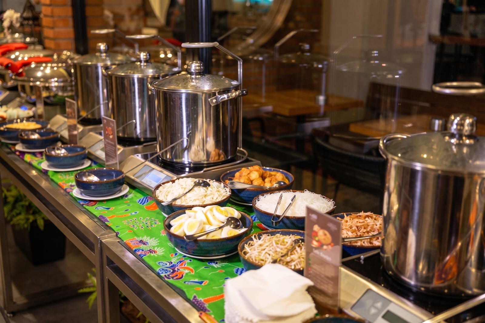 A Bowl of Indonesia: 10 Mangkuk, 3 Juara, dan Cerita Kuliner Nusantara di Dwangsa9