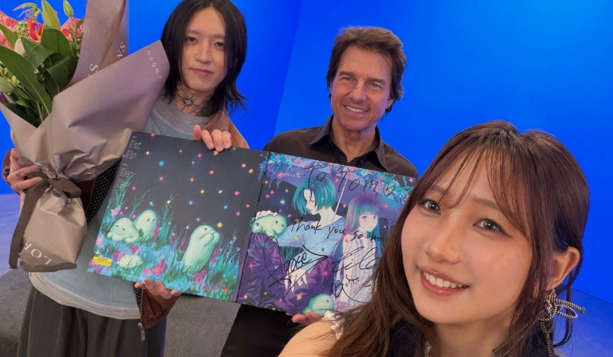Ayase YOASOBI Ketemu Tom Cruise, Dapat Nasihat Berharga yang Bikin Makin Semangat Berkarya!