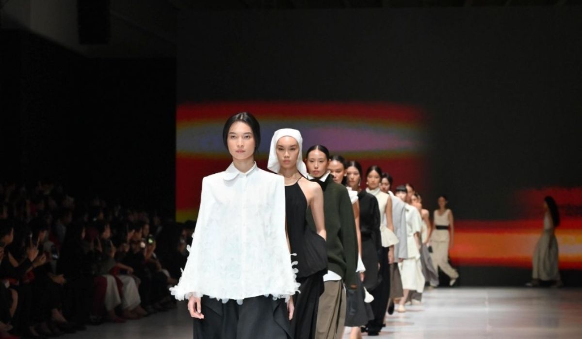 POND’S Age Miracle Runway di JFW 2027, Tujuh Perempuan Buktikan Usia Bukan Batasan