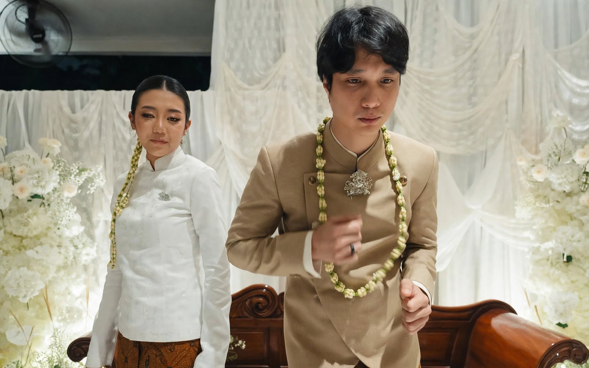 Dikta dan Rachel Florencia Akhirnya Pamer Foto Pernikahan, Dua Bulan Dirahasiakan dari Publik!