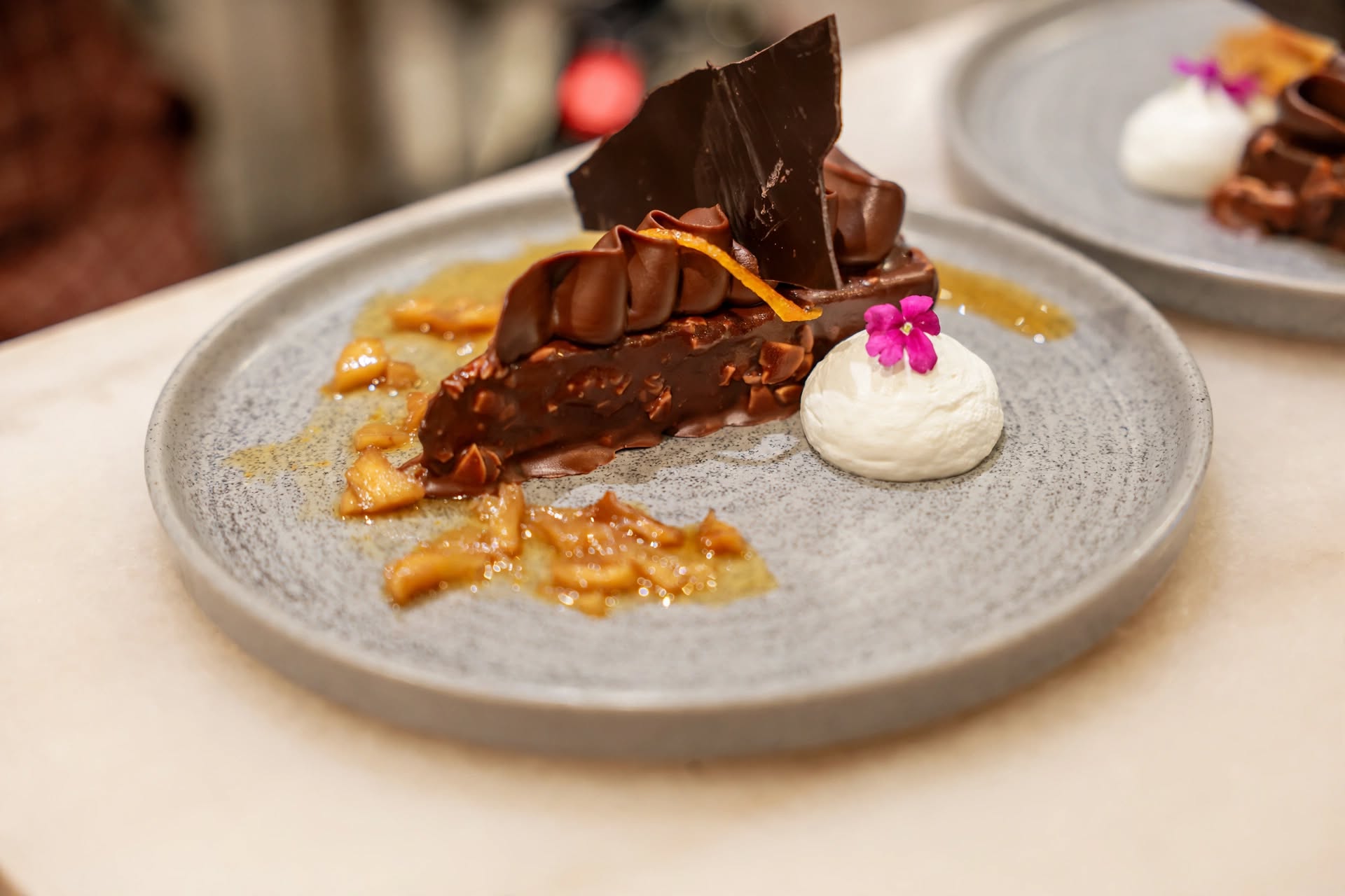 Flourless Chocolate 57%, Marquissa Snakefruit, Delicatessen A La Minute