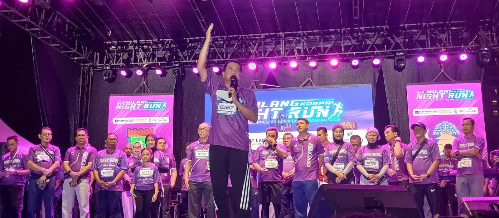 6.700 Pelari Meriahkan Night Run 2026, Paramount Land Dorong Hidup Aktif