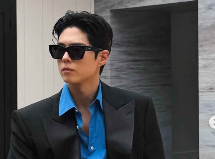 Park Bo Gum Kembali Jadi Duta dan Pendongeng MAMA AWARDS 2026, Catat Rekor Kedelapan Kali