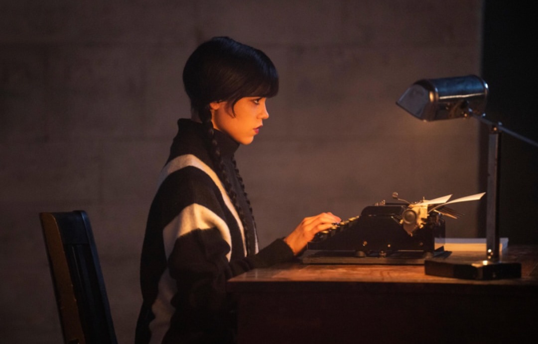 Wednesday Season 3 Masuk Pasca-Produksi, Jenna Ortega Kembali Jadi Ratu Gelap Nevermore di 2027